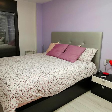 Duplex / Beach 3Min/ Bcn Center 10Min/Tren 2Min Appartamento Sant Adrià de Besòs Esterno foto